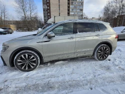 Volkswagen Tiguan L, 2021 1